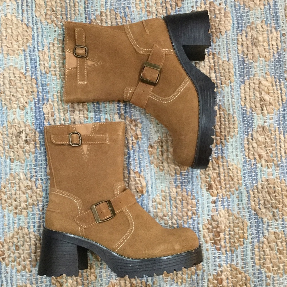 BNWT Fashion Bug Boots - Picture 1 of 5